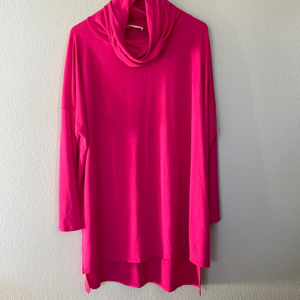 Zenana Outfitters Pink Tunic Top